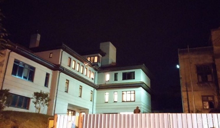 Fire Opened on Lviv Mayor's House From Antitank Grenade Launcher. PHOTOS