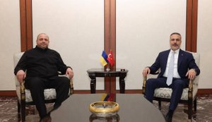 Умєров зустрівся із главою МЗС Туреччини Фіданом: що відомо?