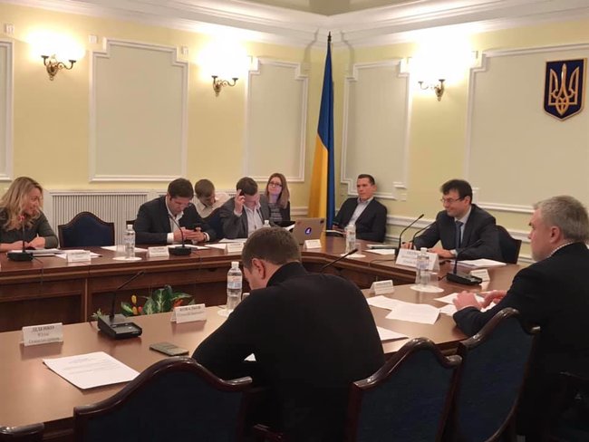 Як майданчики розбрату примирили депутатів 04