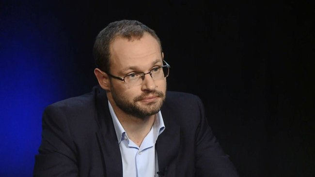 Сегодня Конституционный суд оправдал всех подозреваемых в незаконном обогащении чиновников 02