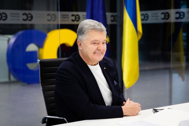 Порошенко встретился с евродепутатом Кубилюсом: Россия набирает обороты, нельзя допустить энергетического реванша 03