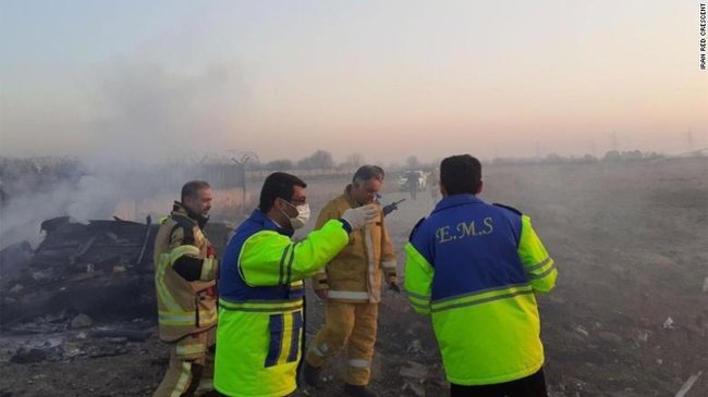 Український літак зі 167 пасажирами на борту розбився відразу після зльоту з аеропорту Тегерана 01