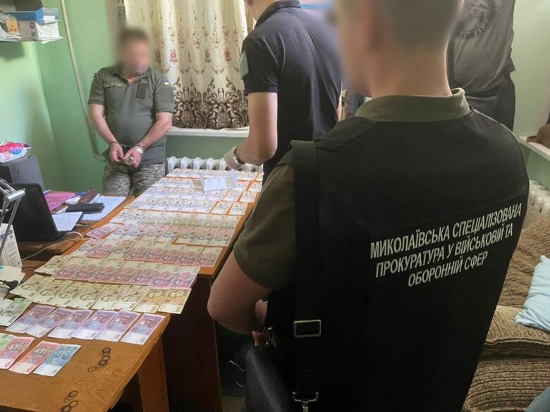 Командир роты ВСУ задержан на вымогательстве 50 тыс. грн взятки от солдата 02