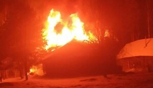 Country house of businessman Mazepa burns down at night in Chernihiv region. VIDEO&PHOTOS