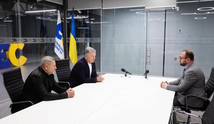 Порошенко взял шефство над детьми арестованного в оккупированном Крыму Джелялова, – адвокат Полозов