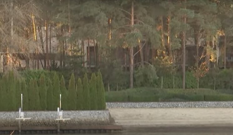 Мати керівника УАФ Павелка під час війни стала власницею маєтку за понад $5 млн. ФОТО