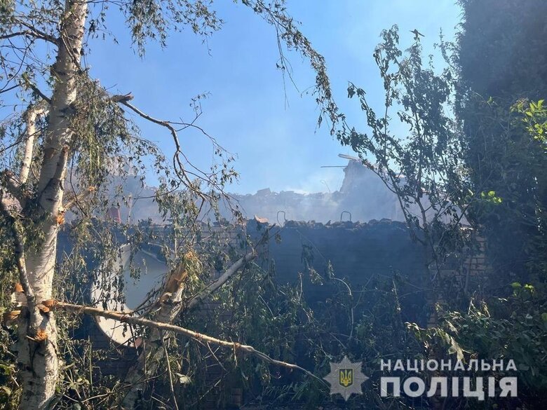 За сутки оккупанты обстреляли в Донецкой области жилые дома, предприятия, автомобиль скорой. Есть погибшие и раненые, - Нацполиция 06 За сутки оккупанты обстреляли в Донецкой области жилые дома, предприятия, автомобиль скорой. Есть погибшие и раненые, - Нацполиция 06