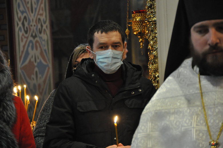 У Києві відбулась панахида за загиблими захисниками Донецького аеропорту 12 У Києві відбулась панахида за загиблими захисниками Донецького аеропорту 12