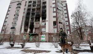 У Лисичанську російські війська б'ють по домівках та дитячій лікарні