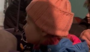 Бойцы 33-й ОМБр эвакуировали 5 гражданских, среди них ребенка, из фронтового села на Харьковщине. ВИДЕО