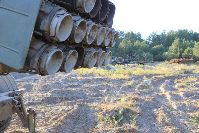 Артилеристи провели на Чернігівщині бойові стрільби 03 Артилеристи провели на Чернігівщині бойові стрільби 03