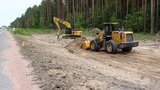 Як китайська корпорація Sinohydro за кредит ЄБРР будує в Україні дорогу з нелегального піску