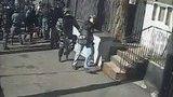 Суд вирішив не відстороняти від посади співробітника НПУ, який разом з "Беркутом" із застосуванням сили затримав журналістів на Майдані в 2014-му