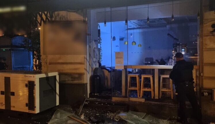 In Lviv, unknown person vandalized coffee shop of AFU serviceman: police detained attacker. PHOTOS