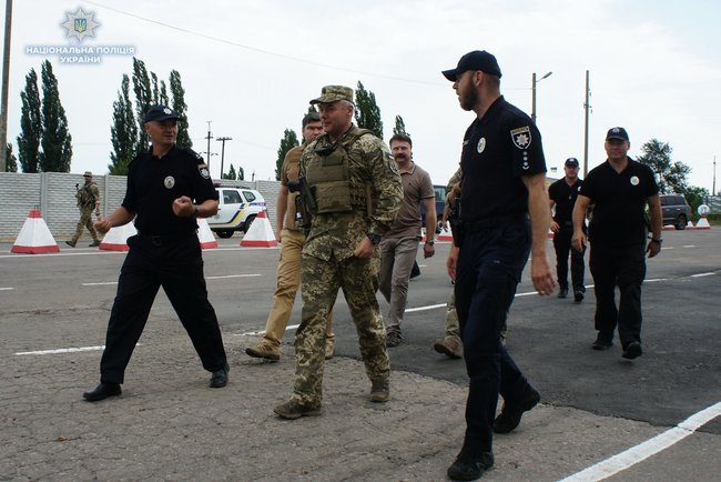 Полицейские блокпосты Новоайдар и Сватово модернизировали, - НПУ 01