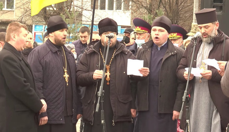 "Батько наш Бандера" у виконанні хору священників. ВIДЕО