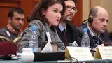 Деятельность таких групп, как "Правый сектор", "Свобода", "С14", "Национальные дружины", вызывает обеспокоенность, - глава миссии ООН Фрейзер