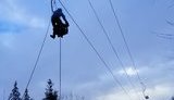 Спасатели в Славском сняли с подъемника 74 туриста, - ГСЧС