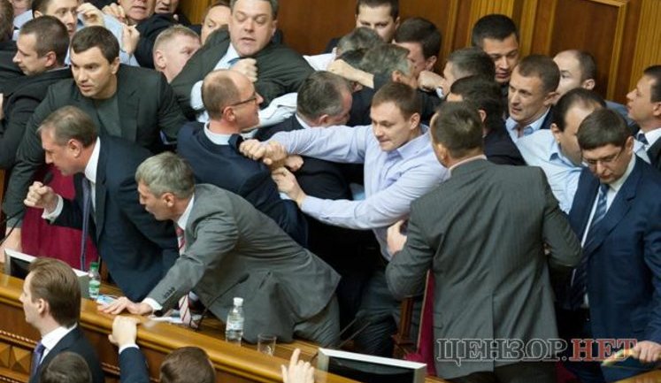 NEW VERKHOVNA RADA: CARCASS TRAITORS BANISHMENT, FIGHTS AND NEW OLD PRIME MINISTER