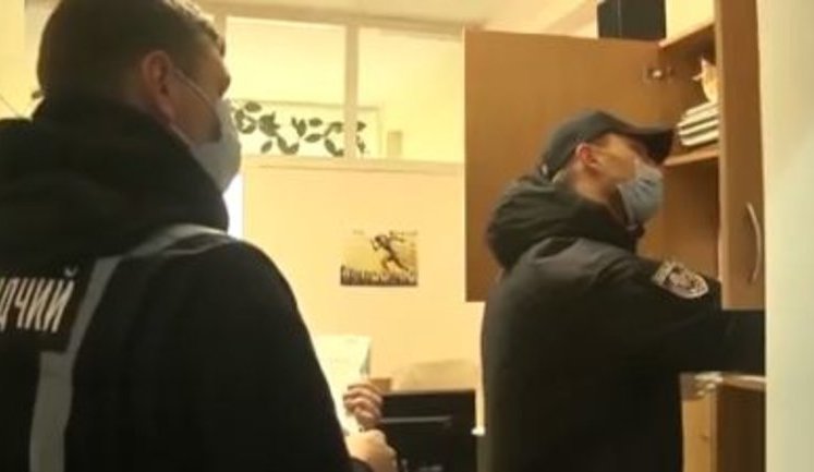 В селе Гора вблизи Киева количество избирателей перед выборами резко увеличилось на 300 человек, а по некоторым адресам было зарегистрировано до 30 новых жителей, - МВД. ВИДЕО