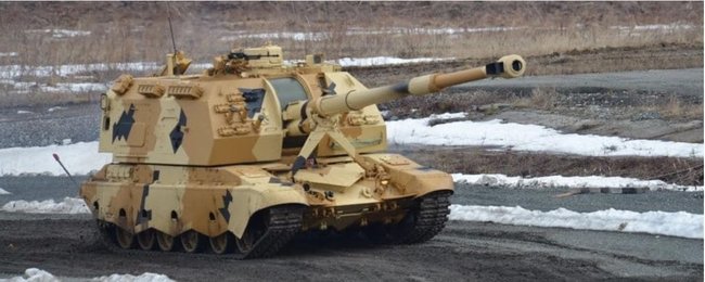 РФ продемонструвала спільну роботу модернізованої гаубиці Мста-С із безпілотником Орлан-10Е 01