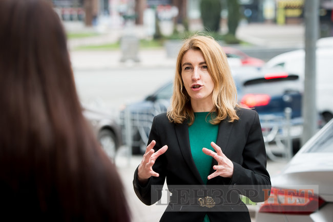 Голова Держагентства розвитку туризму Мар’яна Олеськів: Чорнобильську зону треба показувати такою, якою вона є, а не влаштовувати атракціони 02 Голова Держагентства розвитку туризму Мар’яна Олеськів: Чорнобильську зону треба показувати такою, якою вона є, а не влаштовувати атракціони 02