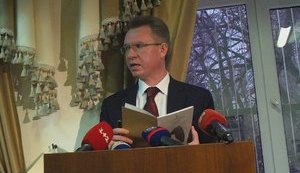 Суд не отстранил Охендовского от должности главы Центризбиркома. ФОТОрепортаж+ВИДЕО