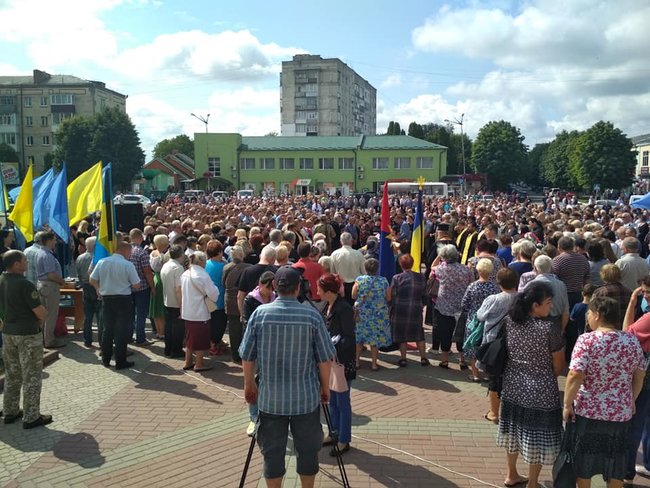 С воином 24-й ОМБр Романом Джерелейко, погибшим на Донбассе, простились на Хмельнитчине 06