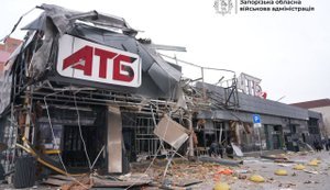 Russian troops hit supermarket in Zaporizhia: 6 injured, including child, attack continues (updated). VIDEO+PHOTOS