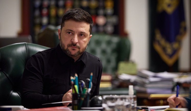 Украина откроет первые представительства по экспорту оружия в Берлине и Копенгагене, — Зеленский