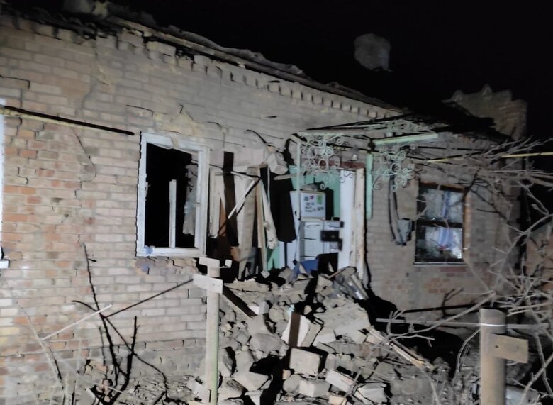 At night, ruscists attacked Dnipropetrovsk region, hit enterprise, damaged power line 01
