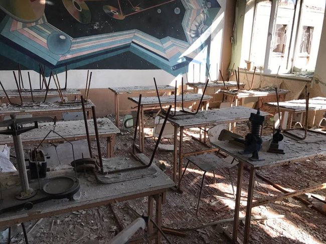 Жизнь в мертвых Песках под Донецком 08