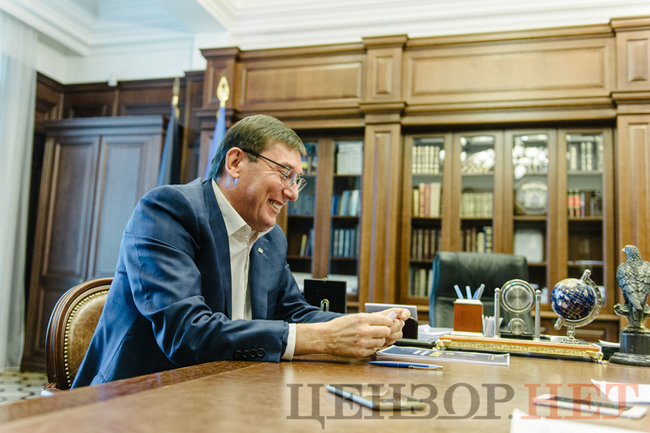 Юрій Луценко: У мене були добрі стосунки з Порошенком, але там, де він не правий, я казав ні, і достатньо часто в радикальних виразах 07