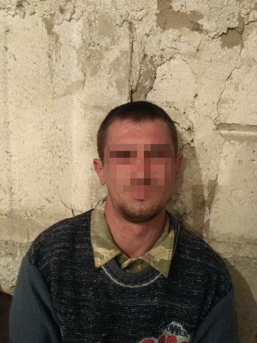 На Луганщине задержан боевик, угрожавший пытками украинским военным и готовившийся обстрелять блокпост ВСУ (обновлено) 01