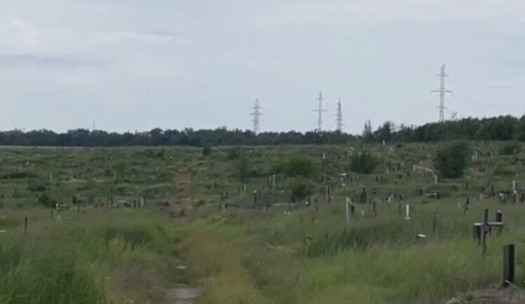 В Мариуполе сейчас смертность в 2,6 раза выше, чем в пик COVID-19, - Андрющенко. ВИДЕО