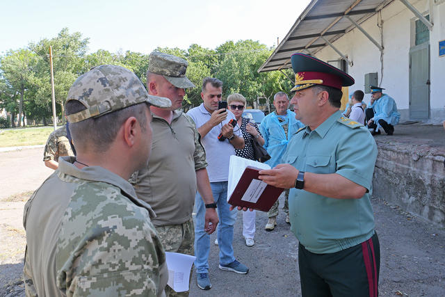минобороны проверка еда полторак