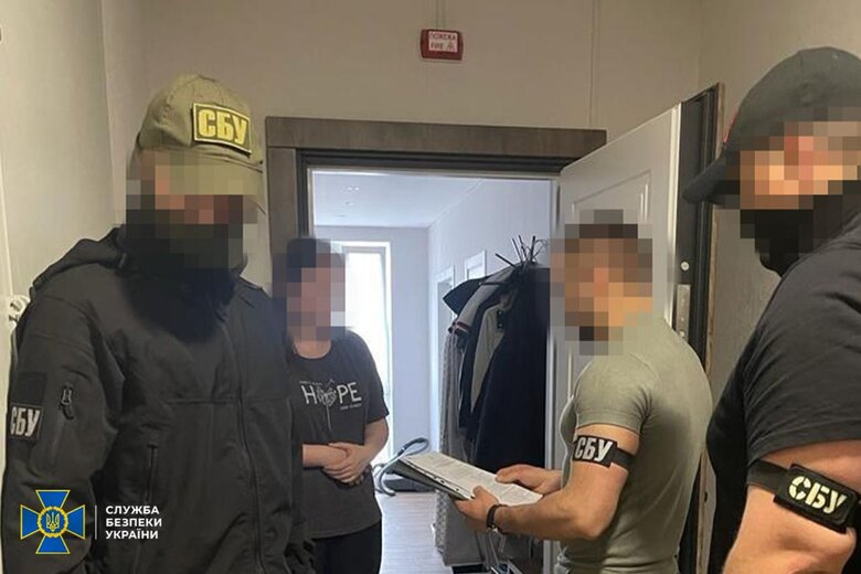 Чотирьом блогеркам, які засвітили роботу ППО під час атаки РФ на Київ 16 травня, повідомлено про підозру, - СБУ 03