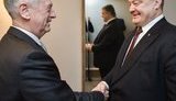 Порошенко і Меттіс у Мюнхені обговорили подальше зміцнення обороноздатності України. ФОТО