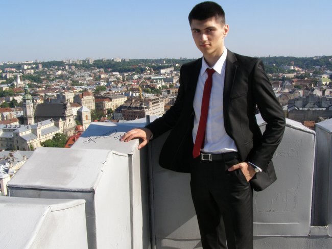 Мама Героя України Тараса Матвіїва: Останні обійми, останній синівський поцілунок... Ми були у масках і рукавицях. Так захотів Тарас, він хвилювався за нас. Останні дотики - через гумові рукавички і маски 01 Мама Героя України Тараса Матвіїва: Останні обійми, останній синівський поцілунок... Ми були у масках і рукавицях. Так захотів Тарас, він хвилювався за нас. Останні дотики - через гумові рукавички і маски 01