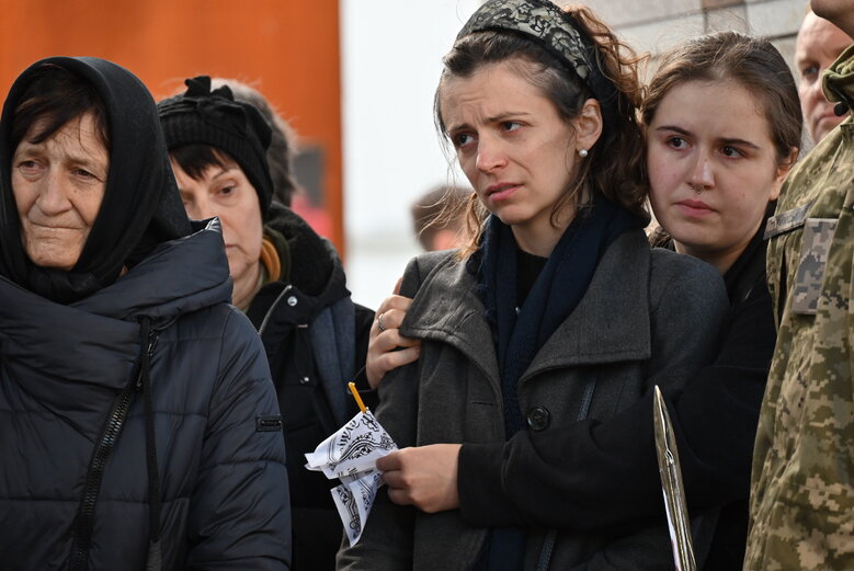 Із воїном та засновником видання Горинь Тарасом Давидюком, який загинув у бою проти окупантів на Запоріжжі, попрощалися у Києві 60