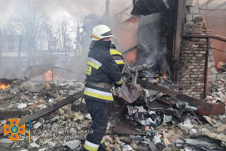 Последствия авиаудара войск РФ по Днепру 03