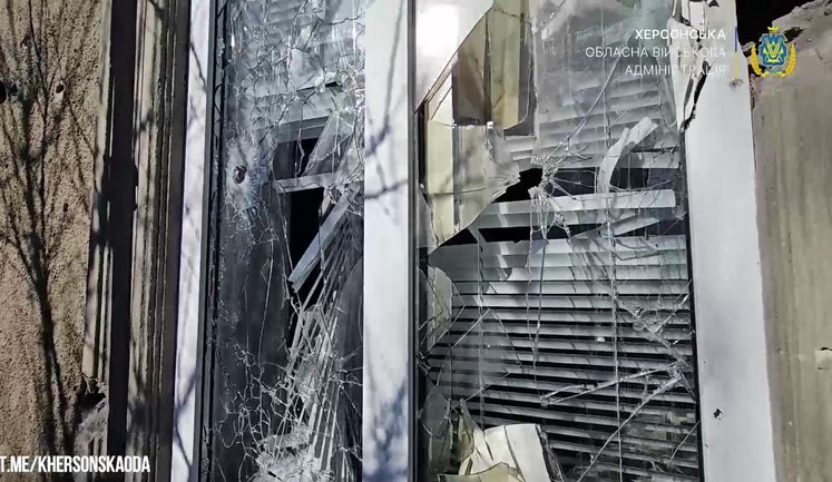 Окупанти обстріляли 46 населених пунктів Херсонщини: 2 людини загинули, ще 12 - дістали поранення. ВIДЕО