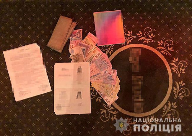 Від 1000 до 2 500 тис. за дівчину: у центрі Києва накрили кілька борделів, замаскованих під масажні салони, - поліція 03