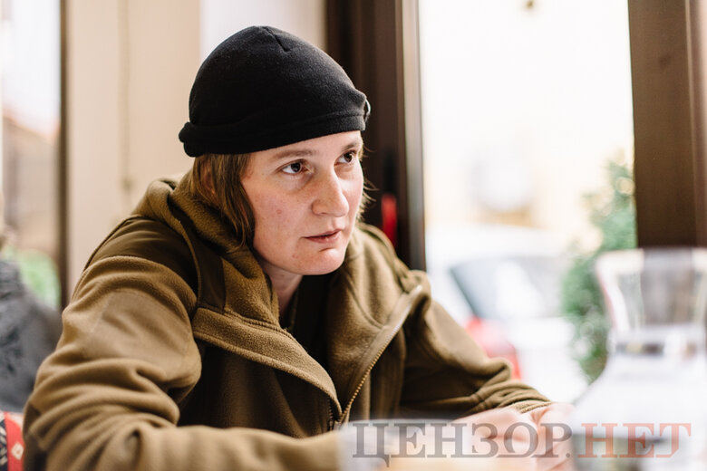 Бойовий медик, позивний Мауглі: Коли на Чернігівщині звільняли села, то забирали поранених... Люди були з обмороженнями і постріляні. Просто по приколу в них стріляли росіяни 01 Бойовий медик, позивний Мауглі: Коли на Чернігівщині звільняли села, то забирали поранених... Люди були з обмороженнями і постріляні. Просто по приколу в них стріляли росіяни 01