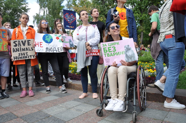 Thousand of Ukrainians protested against animals’ abuse 10