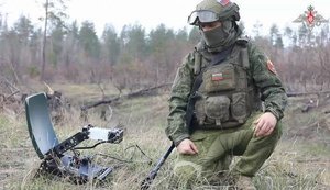 Россияне начали массово поставлять на фронт новые спутниковые терминалы связи, первый уже уничтожен, - Бескрестнов (Флеш). ВИДЕО