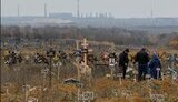 Окупанти закрили кладовище під Маріуполем