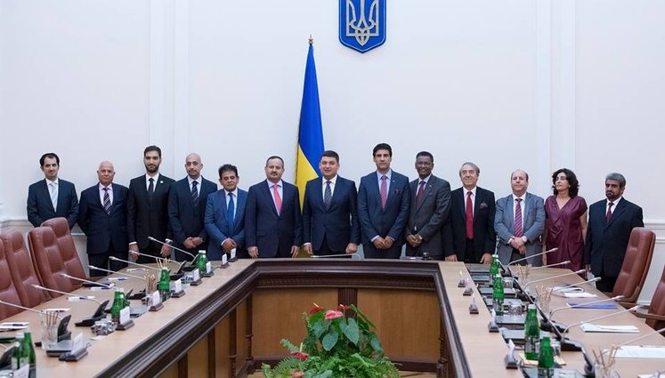 Гройсман обсудил с послами арабских стран в Украине реформы и инвестиции. ФОТО