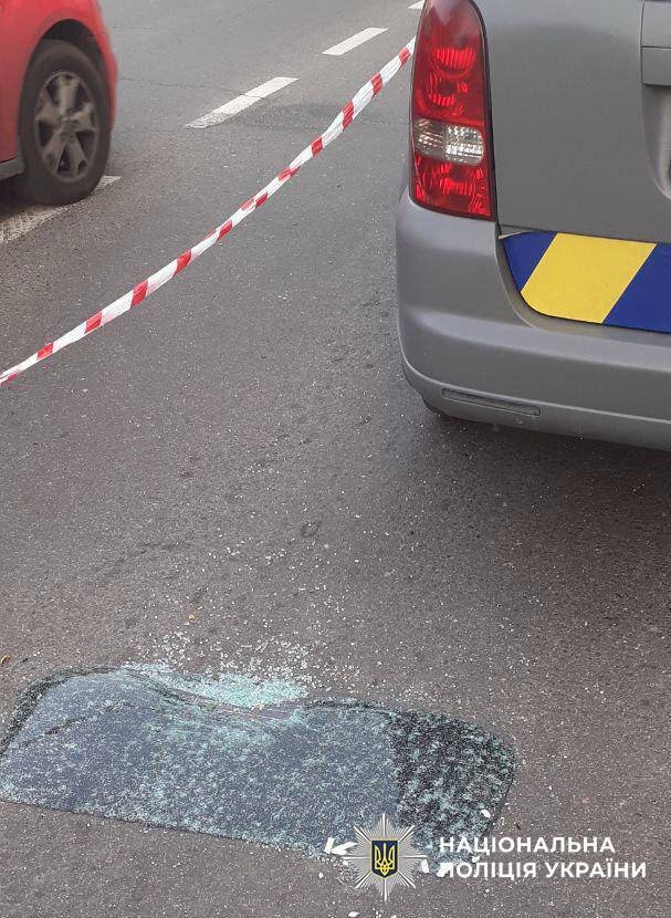 Шахед впав біля поліцейського авто у Києві