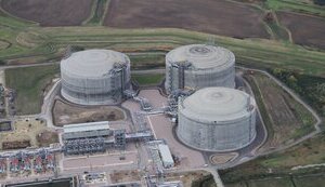 Найбільший у Європі LNG-термінал продали за $2 мільярди. Серед нових власників – американці